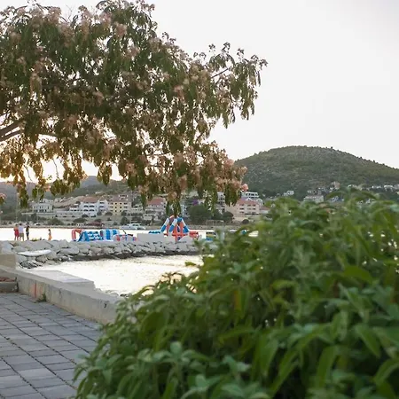 Apartamento Dodig Marina (Bossoglina)